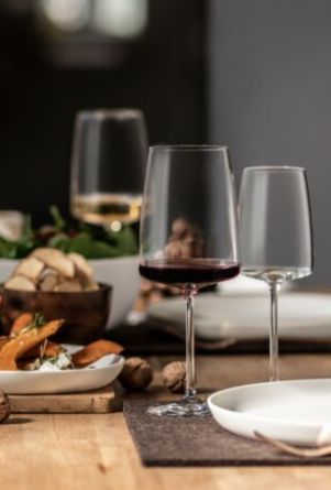 Das Bild zeigt ein Objekt mit dem Dateinamen 'Zwiesel_(1)'. Es ist kein Produktname angegeben.