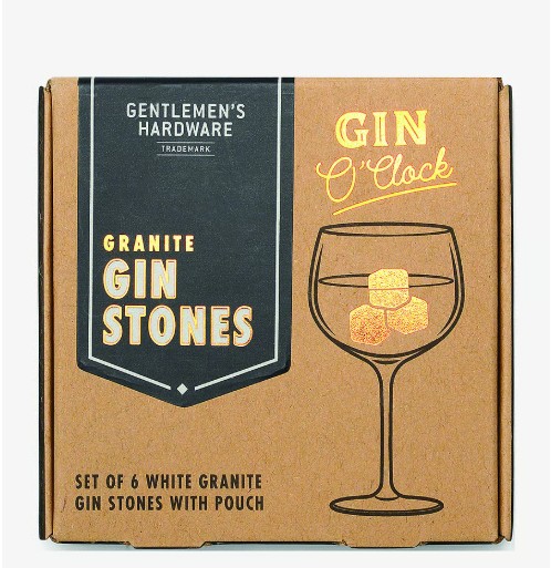 Das Bild zeigt das Produkt Gin Stones. Es handelt sich um wiederverwendbare Steine zum Kühlen von Gin.