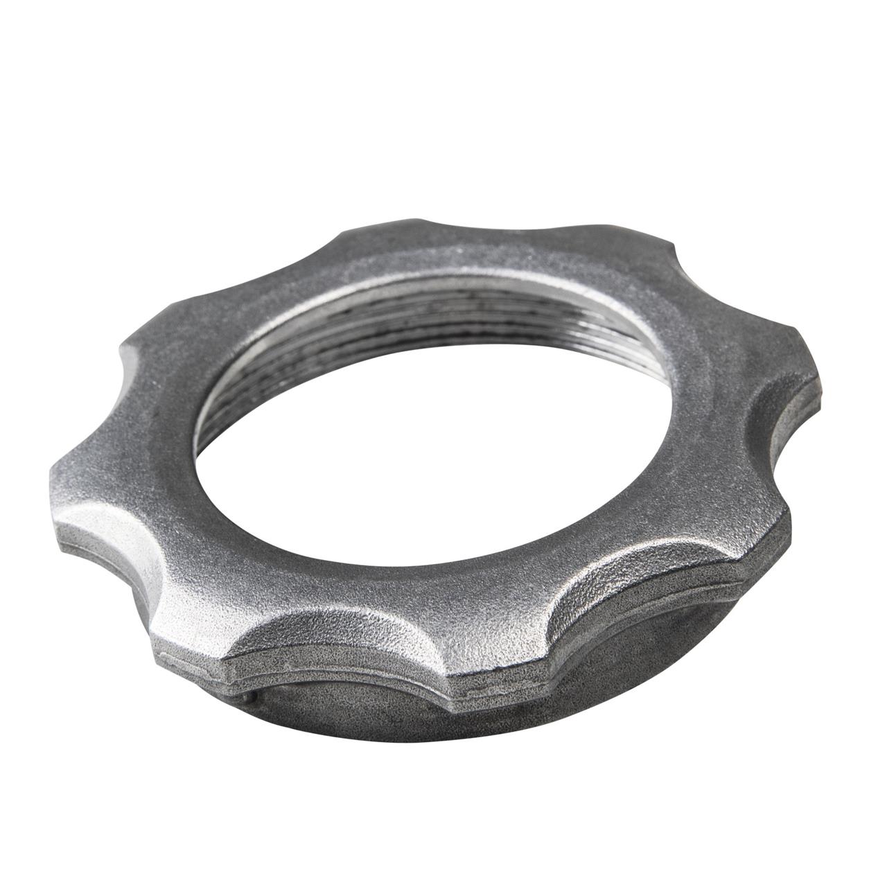Das Bild zeigt ein Metallteil mit Gewinde, das zu einem Fleischwolf gehört. Es handelt sich um ein Zubehörteil des Produkts "Fleischwolf Basic".