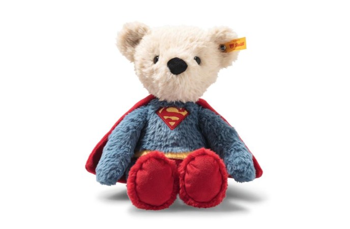 Das Produkt ist ein Teddybär Superman 29 Bunt. Der Teddybär ist bunt und als Superman gestaltet.