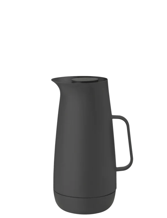 Die Abbildung zeigt eine Isolierkanne in Anthrazitfarbe mit einem Fassungsvermögen von 1 Liter. Sie hat ein schlichtes, modernes Design mit einem Henkel an der Seite.
