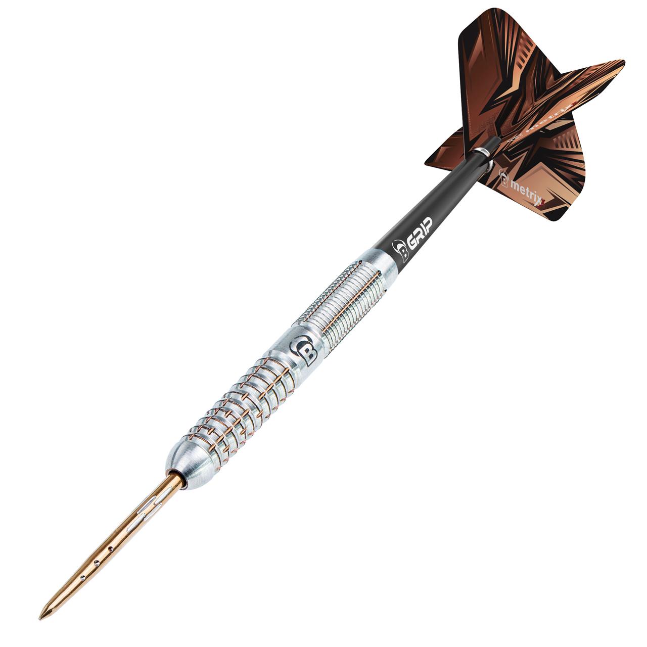 Das Bild zeigt einen BULL'S® Adon Steel Dart mit einem Gewicht von 25 Gramm. Der Dart hat eine silberne Griffzone und auffällig gemusterte Flights.