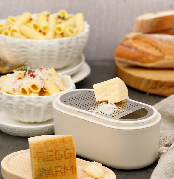 Auf diesem Bild ist etwas aus der Datei 'kche2' zu sehen. Das Foto zeigt vermutlich eine Küche oder ein Küchenmotiv.