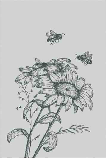 Das Bild zeigt ein Geschirrtuch mit einem schwarz-weißen Motiv von Blumen und zwei fliegenden Bienen. Das Tuch besteht aus 100% Baumwolle und misst 50x75 cm.