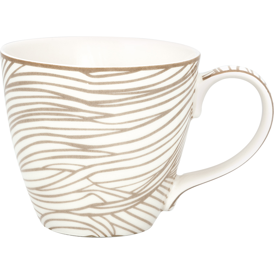 Der Henkelbecher Wilja beige ist ein Becher mit Henkel und einem hellen, beigefarbenen Muster. Die feinen Linien verleihen dem Becher ein modernes und elegantes Aussehen.